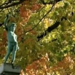 Weltspiegel: Green-Wood Cemetery video