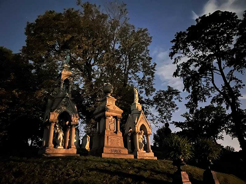 image of headstones at Green-Wood Cemetery